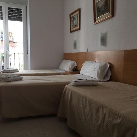 Hostal Lido Madrid Ngoại thất bức ảnh