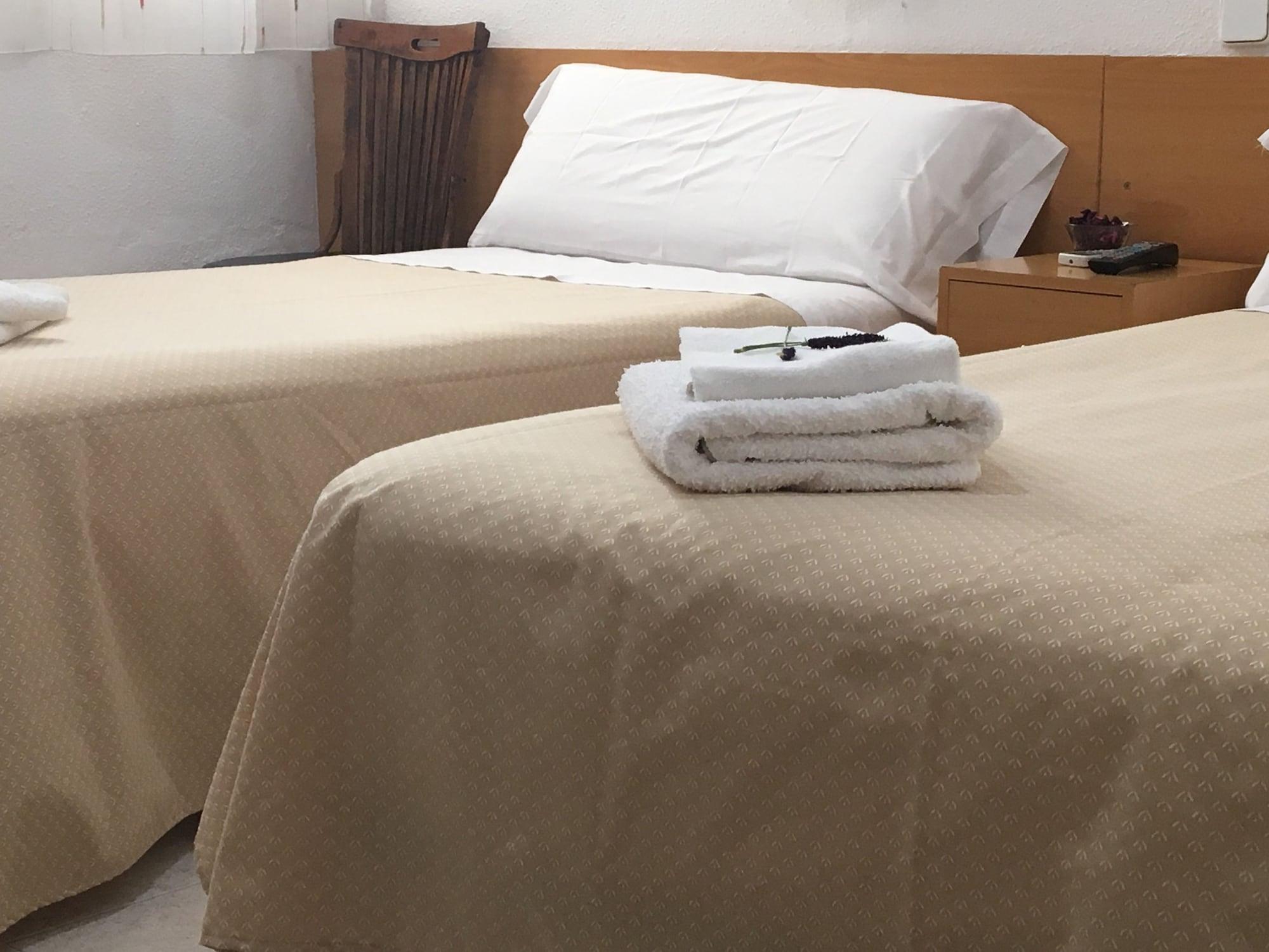 Hostal Lido Madrid Ngoại thất bức ảnh