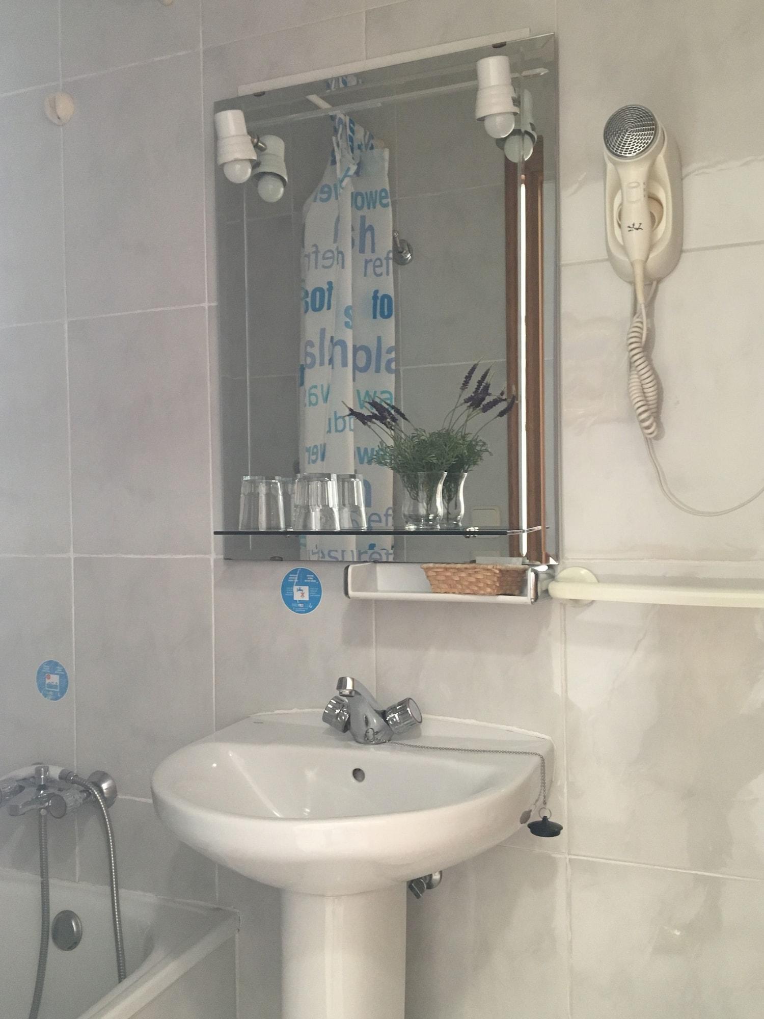 Hostal Lido Madrid Ngoại thất bức ảnh