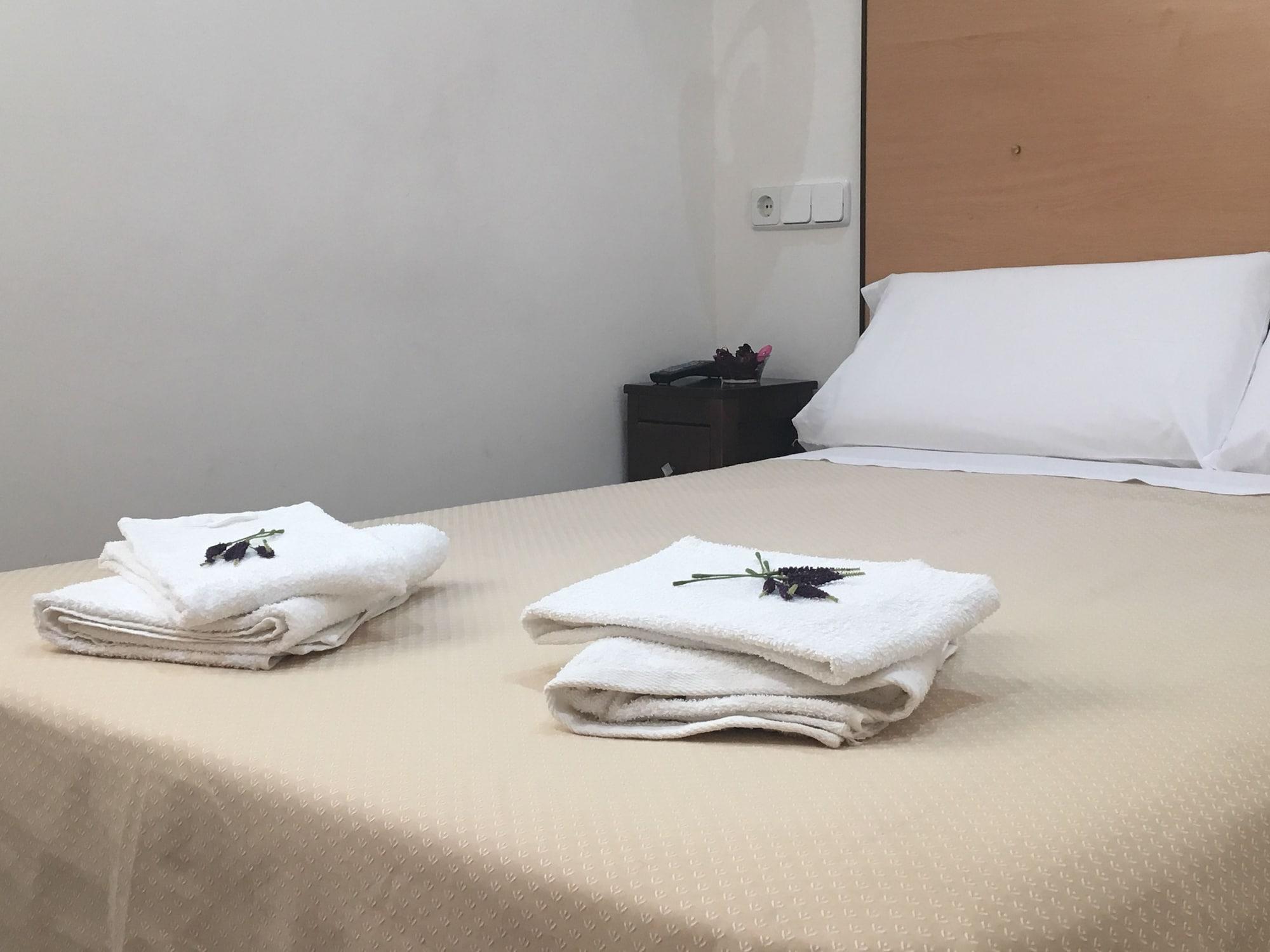 Hostal Lido Madrid Ngoại thất bức ảnh