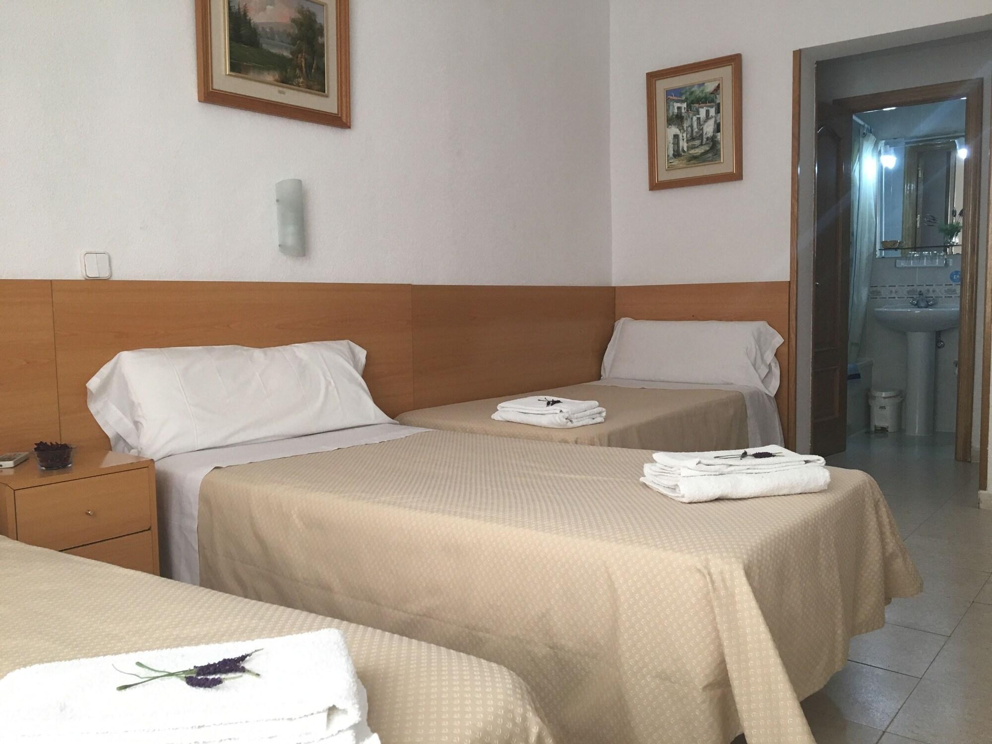 Hostal Lido Madrid Ngoại thất bức ảnh