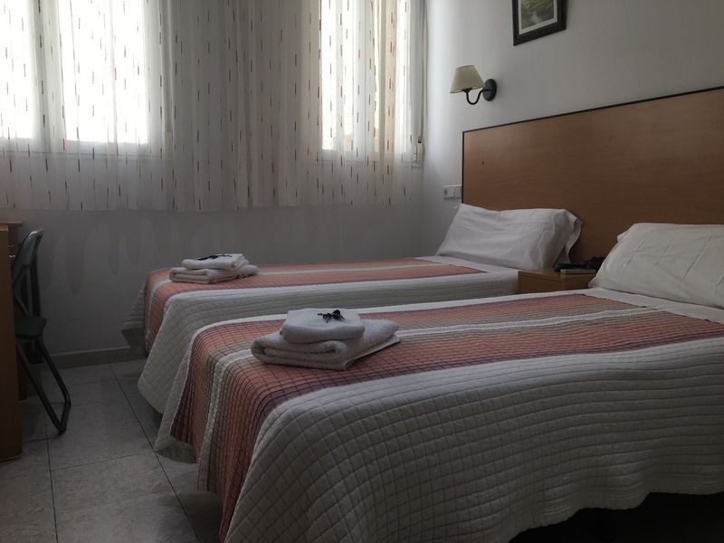 Hostal Lido Madrid Ngoại thất bức ảnh