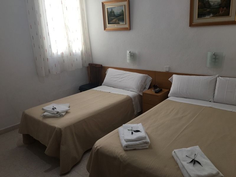 Hostal Lido Madrid Ngoại thất bức ảnh